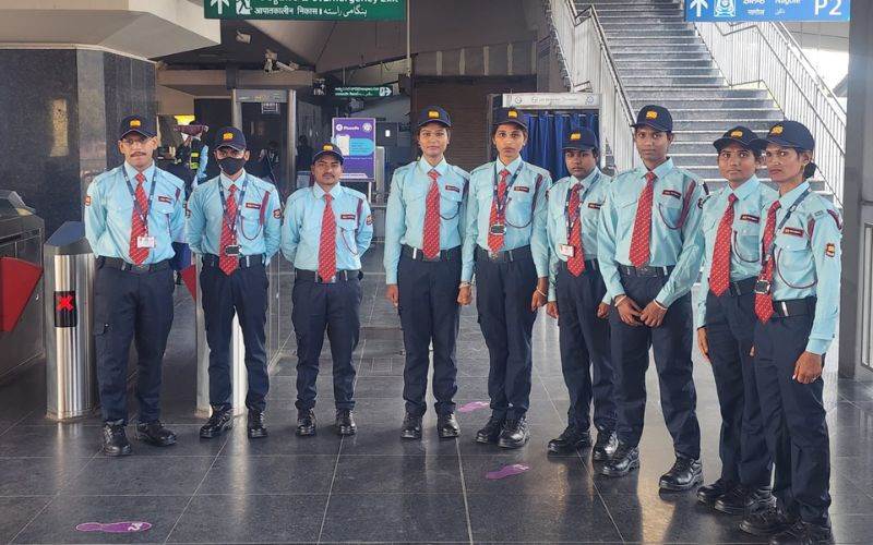  محکمہ پولیس کے بعد اب میٹرو ریل میں بھی ٹرانس جینڈرتعینات 